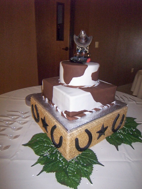 Redneck Wedding Cakes Photos Creative Redneck Wedding Cakes